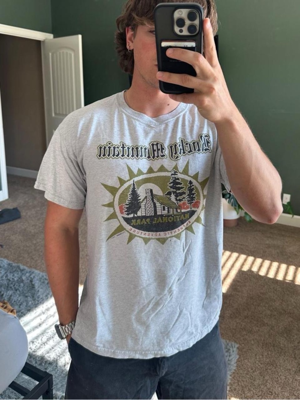 Fruit of the Loom Rocky Mountain National Park Tee - Light Gray